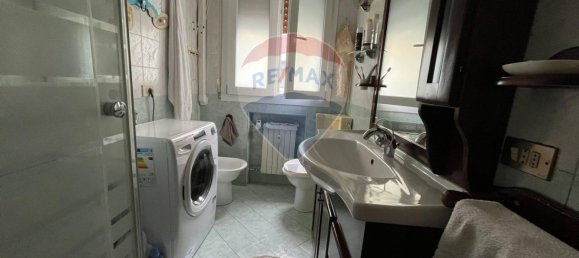 2 bedrooms Apartment in Modena, Italy No. 214920 9