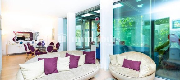 5 rooms Apartment in Turin, Italy No. 87388 10