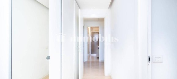 5 rooms Apartment in Turin, Italy No. 87388 13