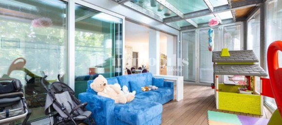 5 rooms Apartment in Turin, Italy No. 87388 11