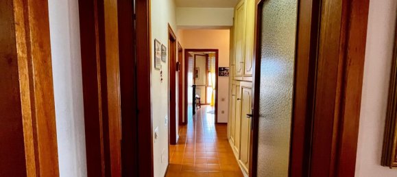 6-Zimmer Wohnung in Follonica, Italy, Nr. 273685 5