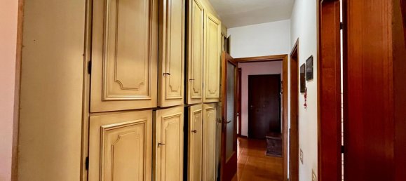 6-Zimmer Wohnung in Follonica, Italy, Nr. 273685 22