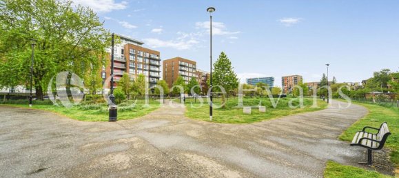 Квартира с 1 спальней в Поплар, Великобритания № 4208 11