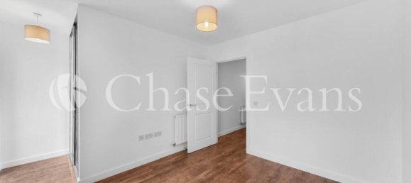 Квартира с 1 спальней в Поплар, Великобритания № 4208 6