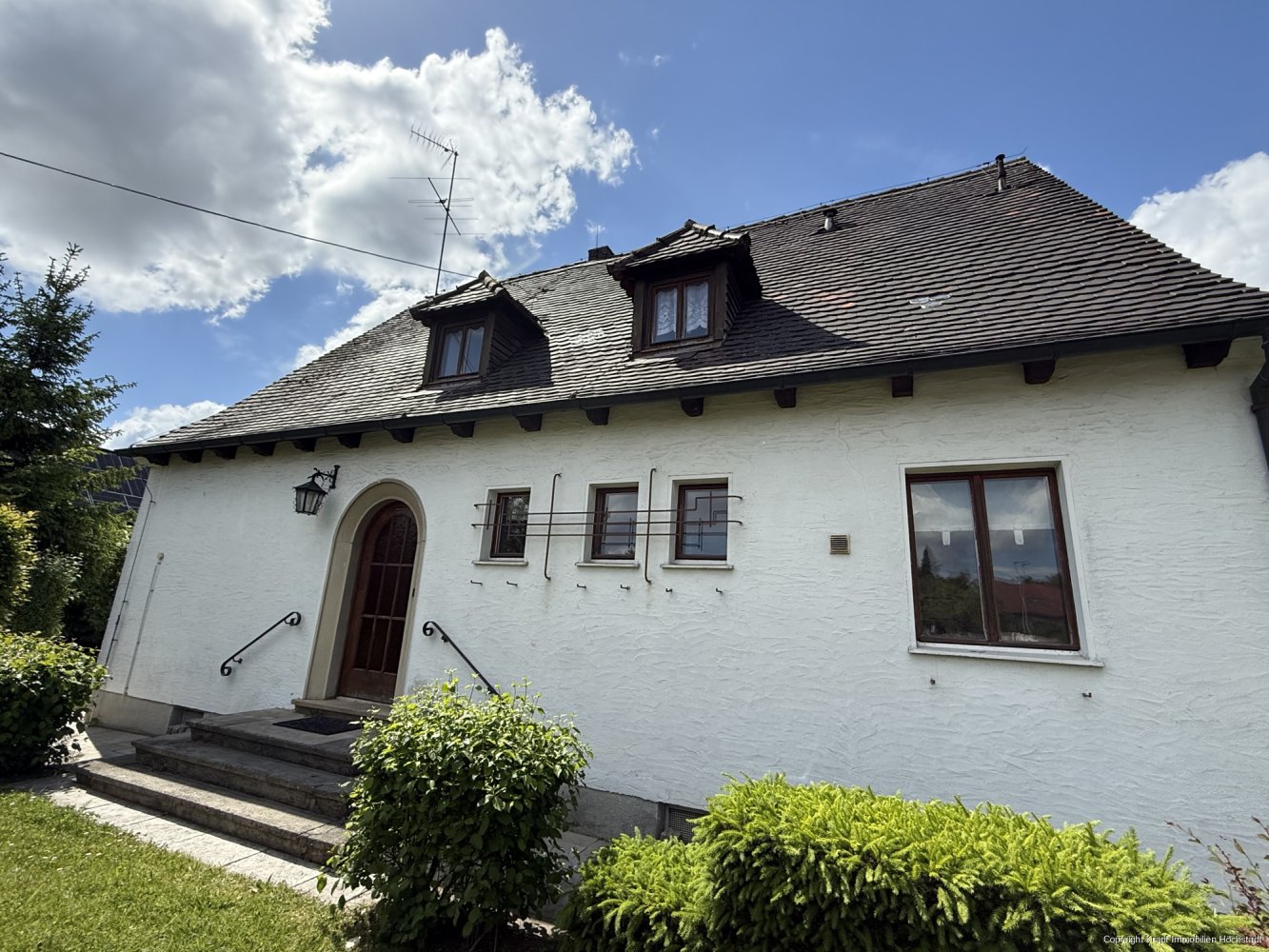 5 Schlafzimmer Haus in Erlangen-Höchstadt, Germany, Nr. 248720
