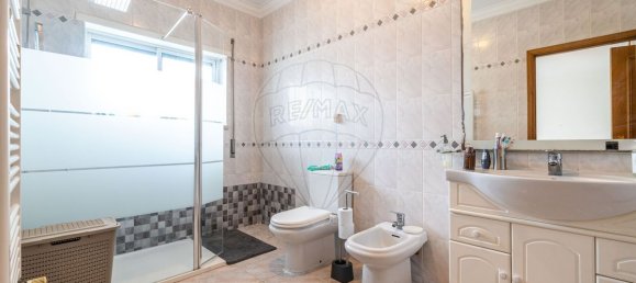 5 bedrooms House in Leiria, Portugal No. 35134 15