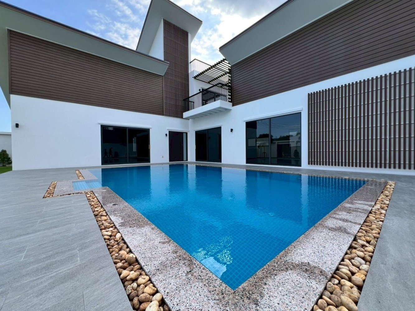 Вилла с 3 спальнями в Хуа Хин, Таиланд № 67957