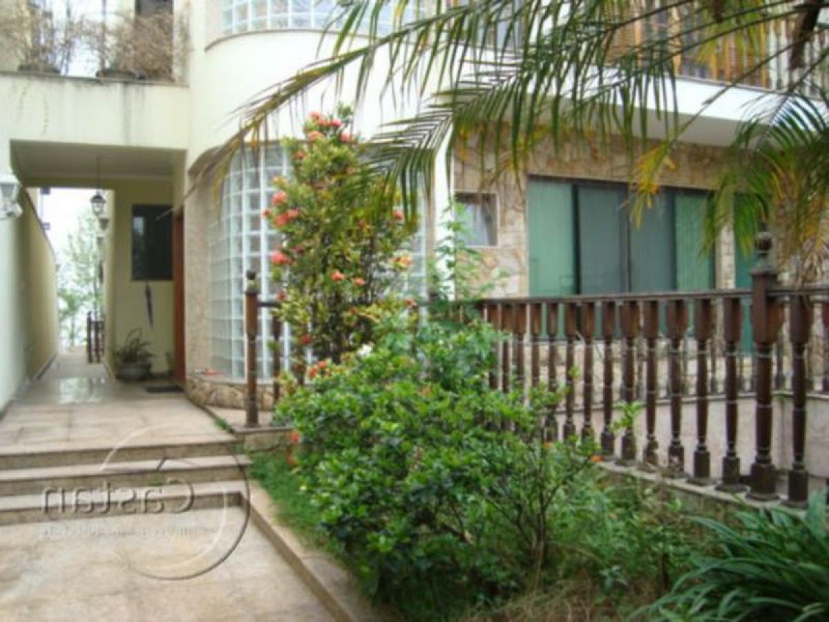 Casa de 3 dormitorios en Sao Paulo, Brazil No. 562666