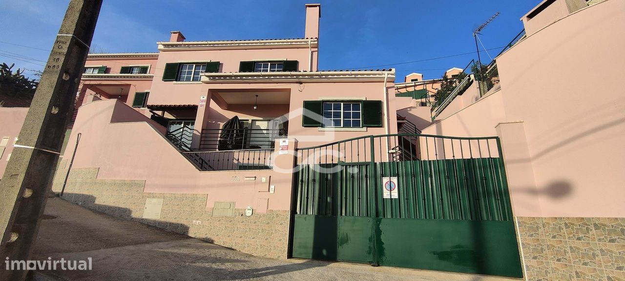 Casa T3 em Odivelas, Portugal N.º 297409