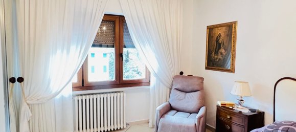 Квартира с 3 комнатами в Лавена Понте Треза, Италия № 164621 11