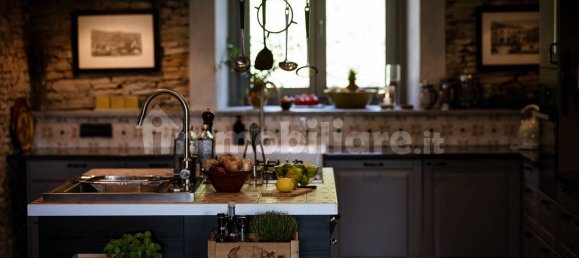 5 Schlafzimmer Haus in Castel Boglione, Italy, Nr. 130101 19