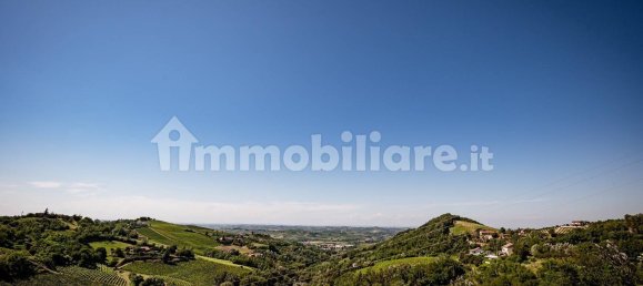 5 Schlafzimmer Haus in Castel Boglione, Italy, Nr. 130101 18
