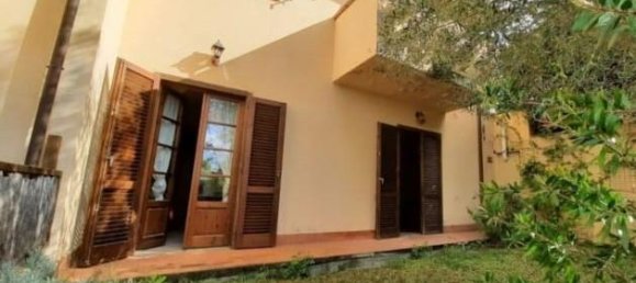 Квартира с 3 комнатами в Санта Луче, Италия № 141628 9