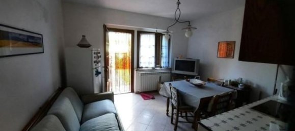 Квартира с 3 комнатами в Санта Луче, Италия № 141628 4