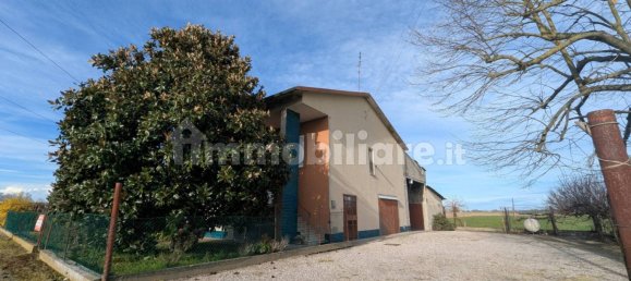 3 غرف نوم منزل في Poggio Renatico, Italy رقم 186495 11