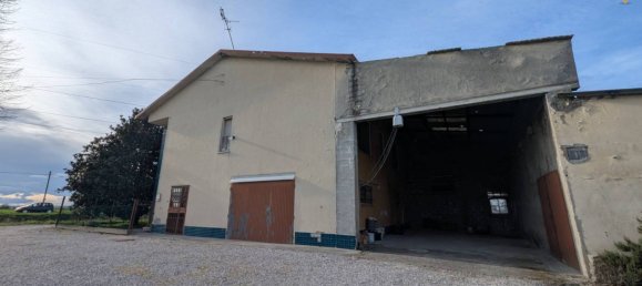 3 غرف نوم منزل في Poggio Renatico, Italy رقم 186495 9