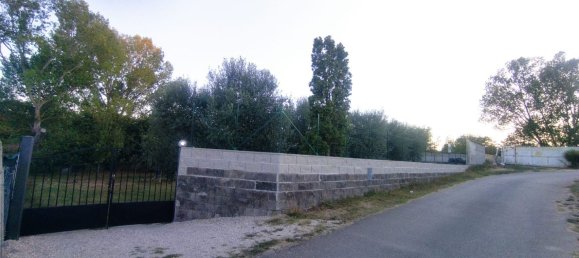  Land in Nettuno, Italy No. 331625 3