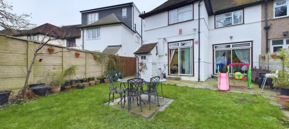 4 غرف نوم منزل في Wembley, United Kingdom رقم 4635 25