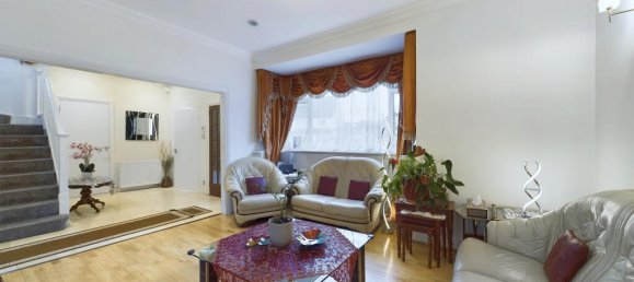 4 غرف نوم منزل في Wembley, United Kingdom رقم 4635 13