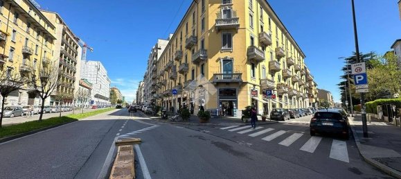 1 chambre Appartement à Milan, Italy No. 374041 2