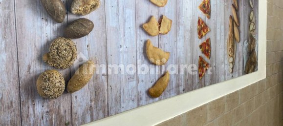 Imóvel comercial de 2 divisões em Bari, Italy N.º 303741 6