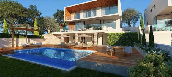 5 bedrooms Villa in Chloraka, Cyprus No. 7268 2