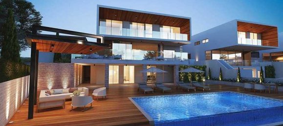5 bedrooms Villa in Chloraka, Cyprus No. 7268 6