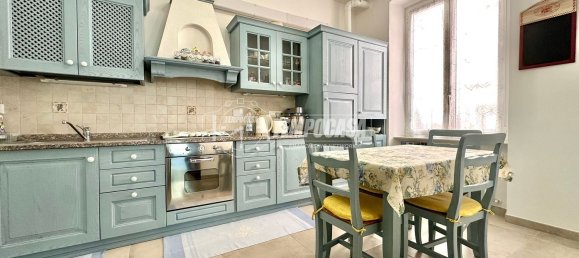 5 Schlafzimmer Wohnung in Genoa, Italy, Nr. 347320 2