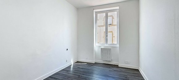 1 bedroom Apartment in Tarare, France No. 308790 5