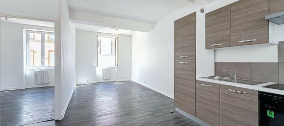 1 bedroom Apartment in Tarare, France No. 308790 2