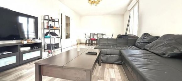 Apartamento T2 em Noisy-le-Grand, France N.º 360123 3