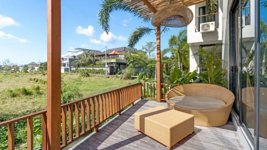 4 chambres villa à louer à Canggu, Badung, Bali, Indonesia № 3263