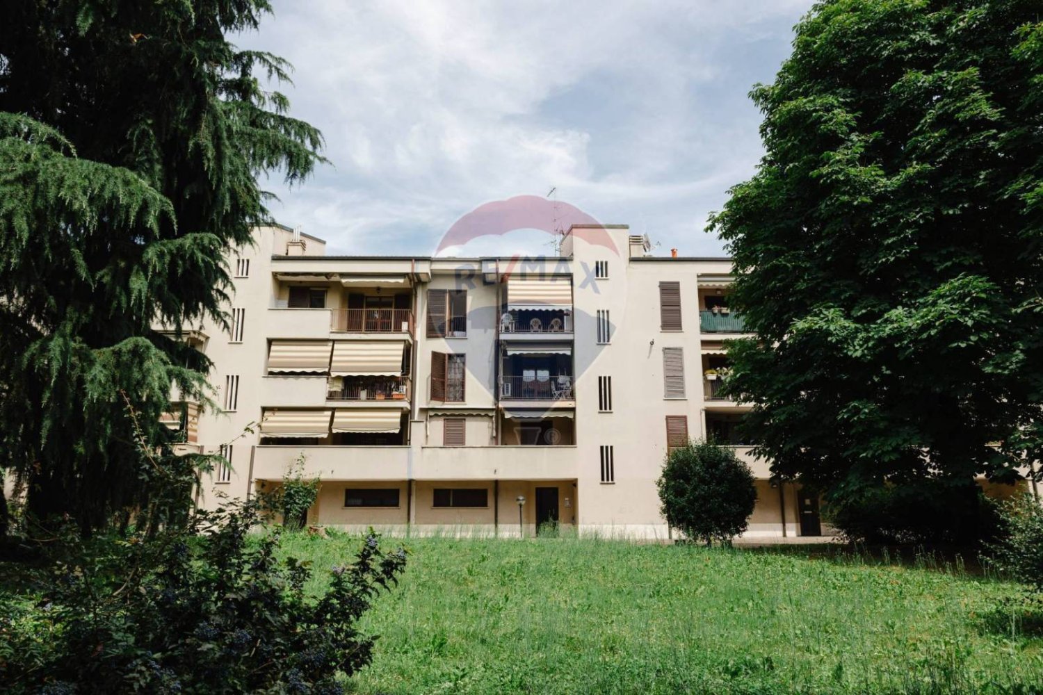 2 bedrooms Apartment in Agrate Brianza, Italy No. 336014