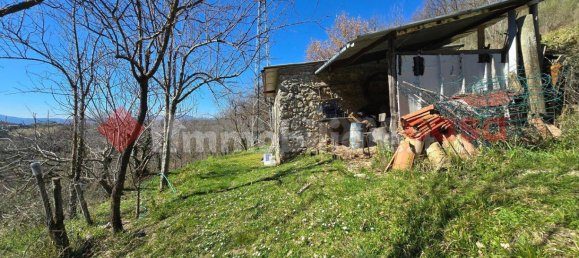 15000m² Land in Rieti, Italy No. 183102 15