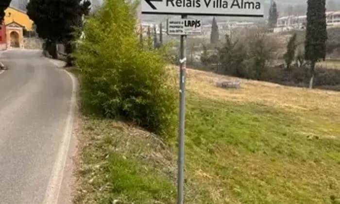 10-salle Maison à Verona, Italy No. 126036