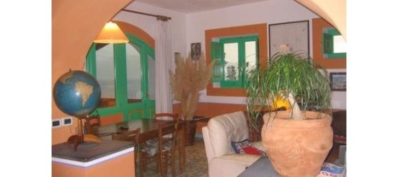 Villa de 4 habitaciónes en Santa Marina Salina, Italy No. 253290 5