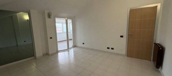 Пентхаус с 2 спальнями в Латина, Италия № 381571 15