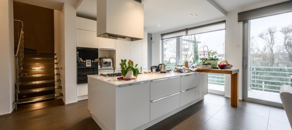 5 Schlafzimmer Villa in Empoli, Italy, Nr. 271938 18