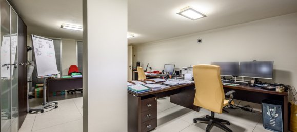 5 Schlafzimmer Villa in Empoli, Italy, Nr. 271938 35