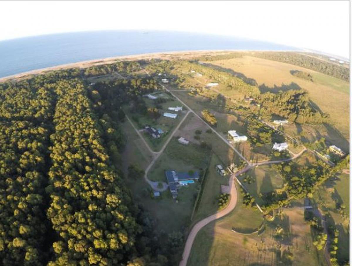  Land in Maldonado, Uruguay No. 15327
