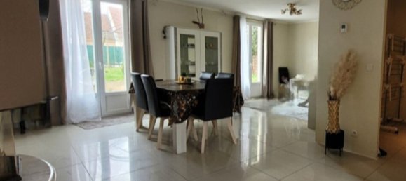 4 chambres Maison à Villers-Cotterêts, France No. 71791 8