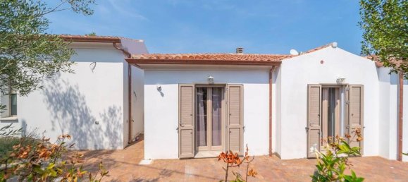 4 Schlafzimmer Villa in San Teodoro, Italy, Nr. 329333 29