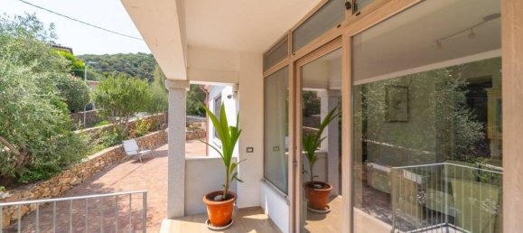 4 Schlafzimmer Villa in San Teodoro, Italy, Nr. 329333 4