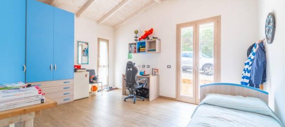 4 Schlafzimmer Villa in San Teodoro, Italy, Nr. 329333 19