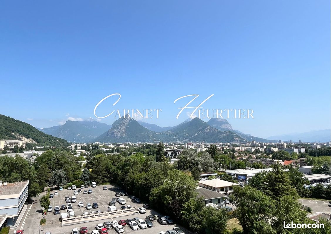 2 bedrooms Apartment in Seyssinet-Pariset, France No. 341455