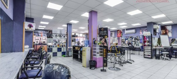 Коммерческая недвижимость 171м² в Мадрид, Испания № 165504 8