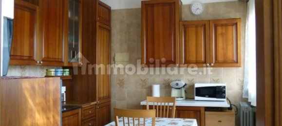 Квартира с 3 спальнями в Генуя, Италия № 250837 3