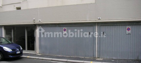 Квартира с 3 спальнями в Генуя, Италия № 250837 8