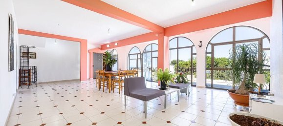 5 bedrooms House in Almada, Portugal No. 98319 2