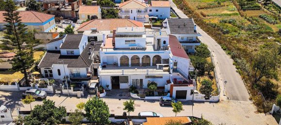 5 bedrooms House in Almada, Portugal No. 98319 35